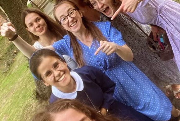 „Posłuchaj, córko… Król pragnie twego piękna, On twoim Panem, oddaj Mu pokłon!” (por. Ps 45,11-12)