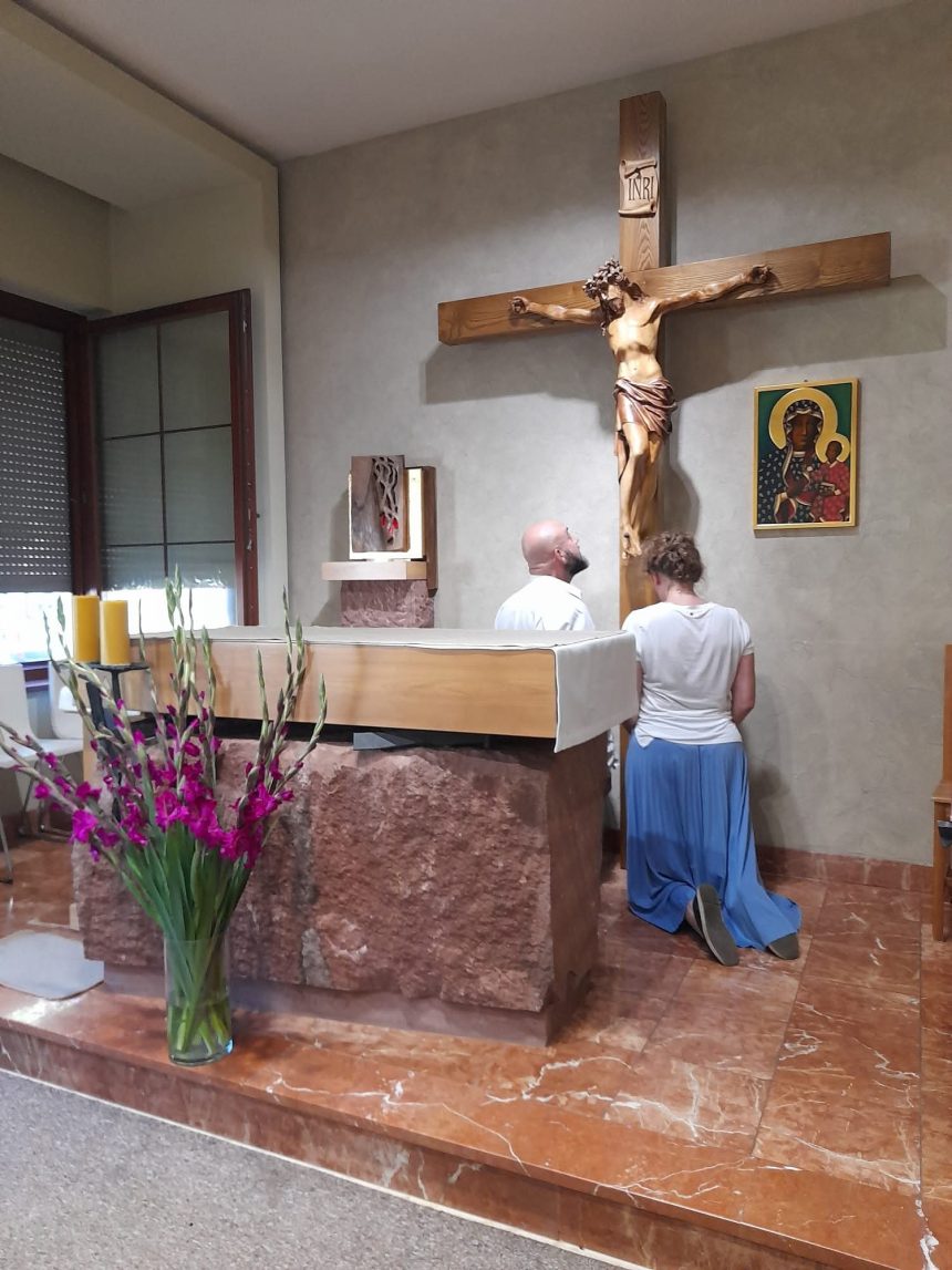 Przygotowania do Triduum Paschalnego ➡️ w Szczecinie Przygotowania do Triduum Paschalnego ➡️ w Szczecinie