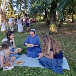 Czmoniec ➡️ inauguracja roku formacyjnego Świeckich Uczniów Krzyża